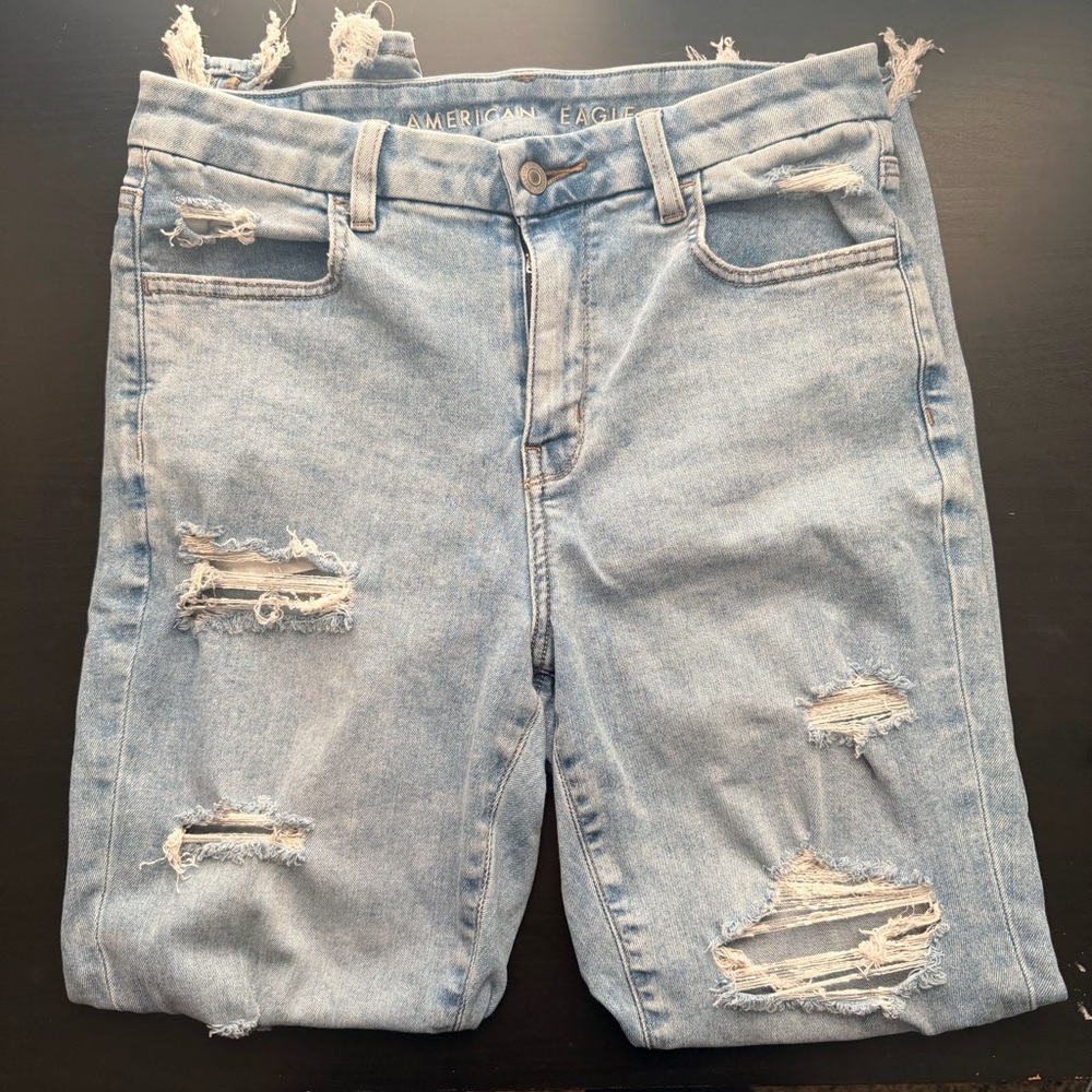 American Eagle Outfitters Curvy Hi-Rise Distressed Jegging, Size 8